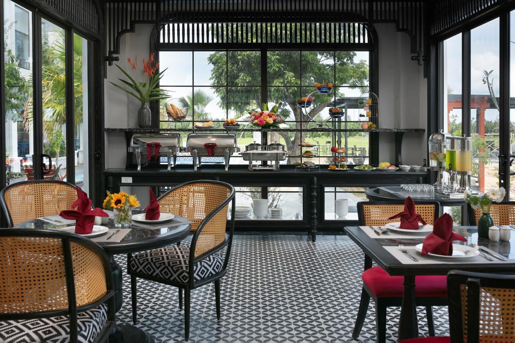 Serene Nature Hotel & Spa Hoi An Bagian luar foto